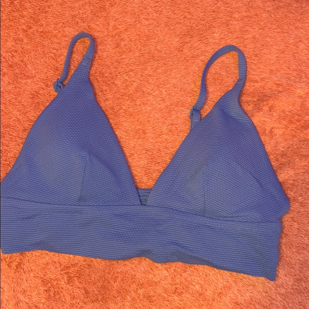 baby blue Aerie bikini top, size M